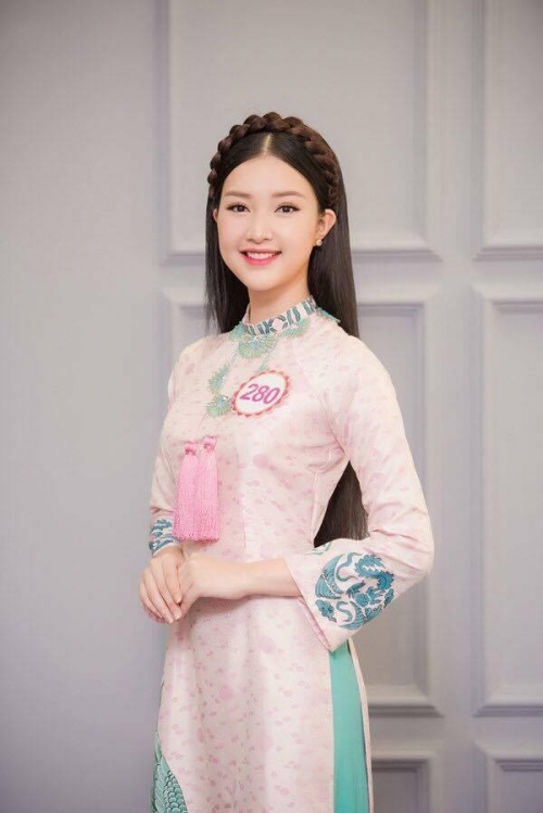 Một vị trí cao tại Hoa hậu Việt Nam có lẽ là điều trong tầm tay của cô.
